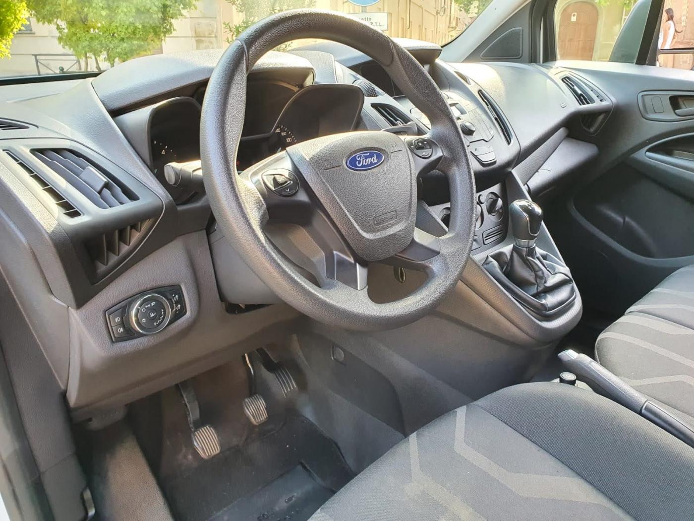 FORD TRANSIT CONNECT