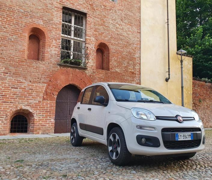 FIAT PANDA 0.9 T.AIR T. NATURAL POWER 80CV FIAT PANDA 0.9 T.AIR T. NATURAL POWER 80CV