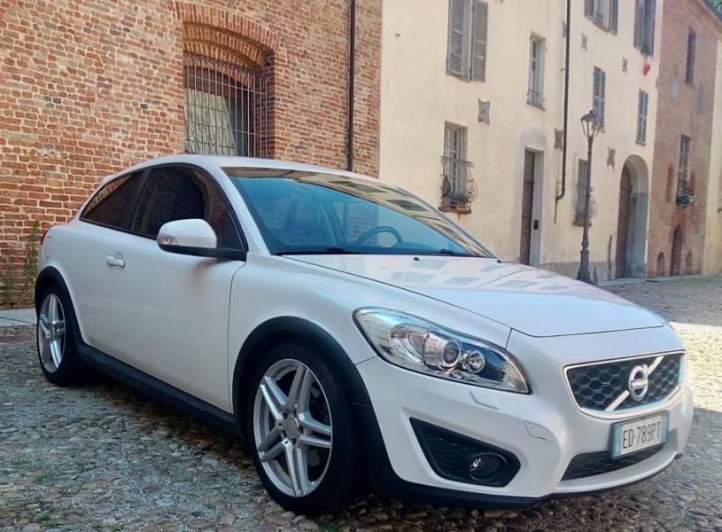 VOLVO C30 2.5 T5 VOLVO C30 2.5 T5